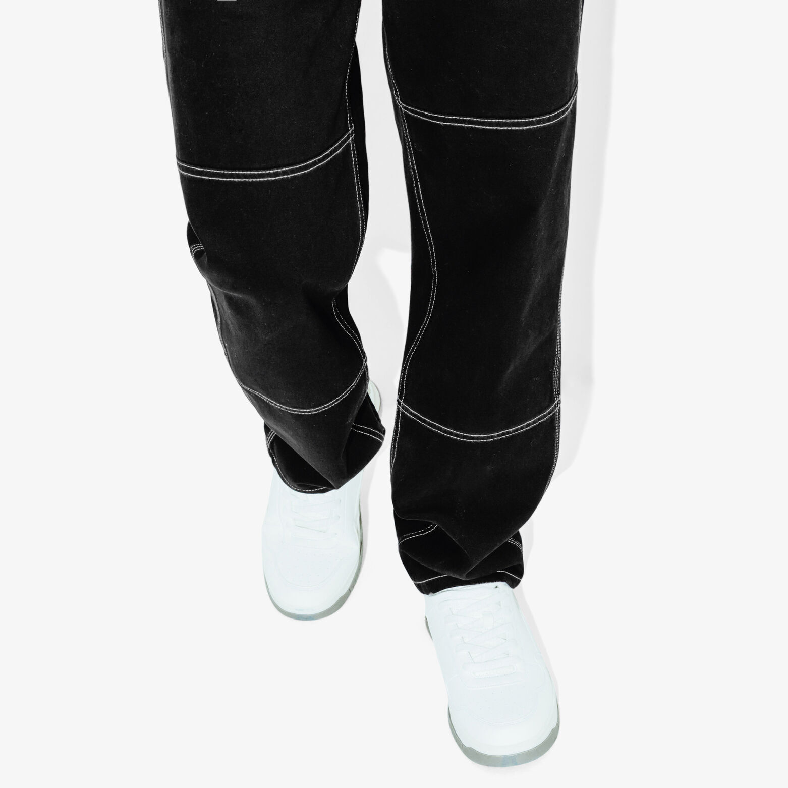 Loose fit jeans met cut-out details