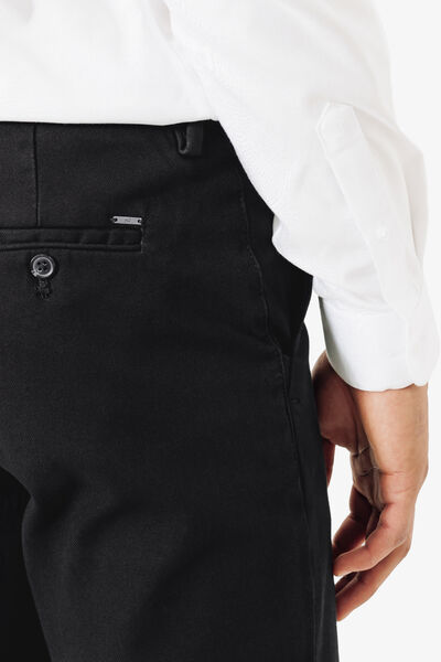 Pantalon chino slim "le parfait by JULES"
