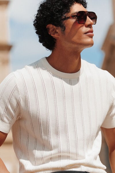 Tee shirt en maille jeux de points